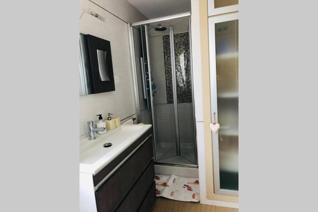 Atico Centro - 657452250 Appartement Málaga Buitenkant foto